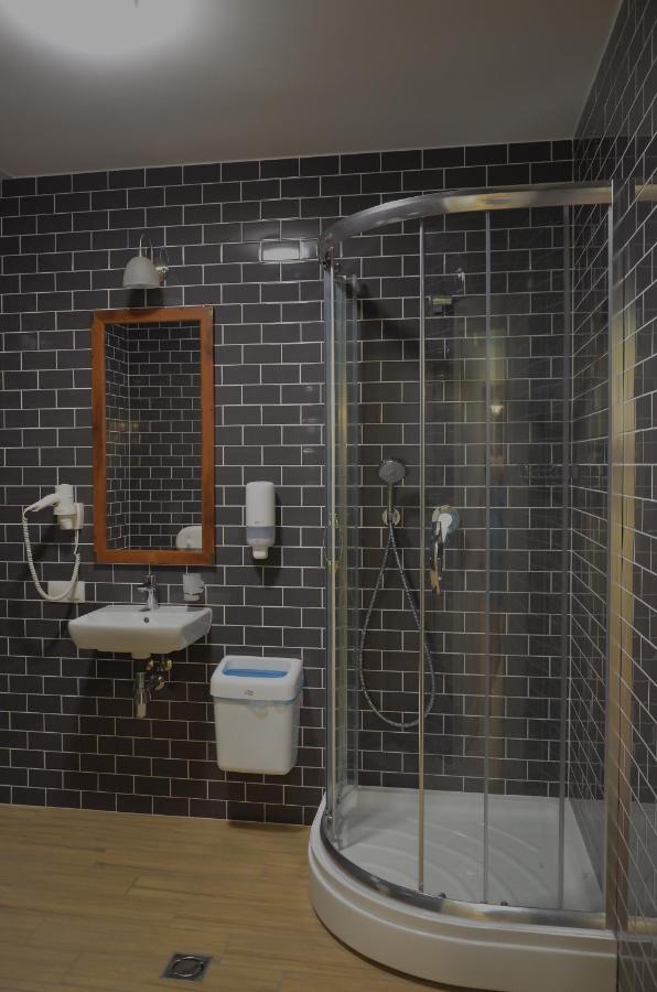 Dream Hostel Liov Cameră foto