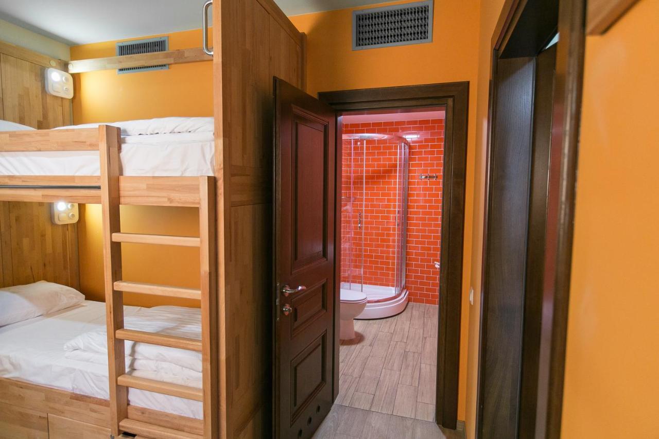 Dream Hostel Liov Cameră foto